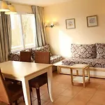 Appartement 2 Pieces Avec Terrasse, Parking, Piscines - A 300M De La Plage A La Baule - Fr-1-245-18