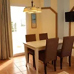 Appartement 2 Pieces Avec Terrasse, Parking, Piscines - A 300M De La Plage A La Baule - Fr-1-245-18