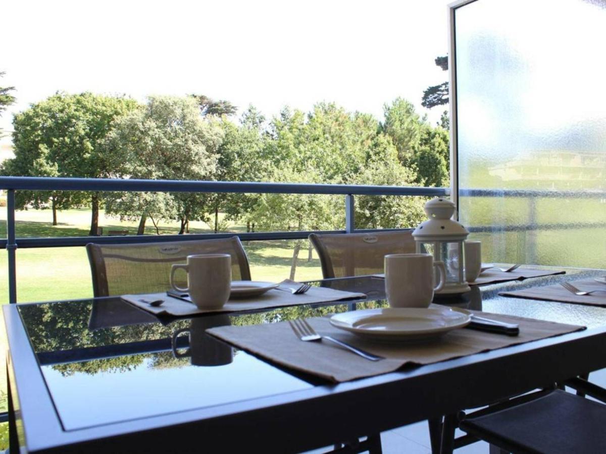 Apartment 2 Pieces Avec Terrasse, Parking, Piscines - A 300m De La A - Fr-1-245-18 *