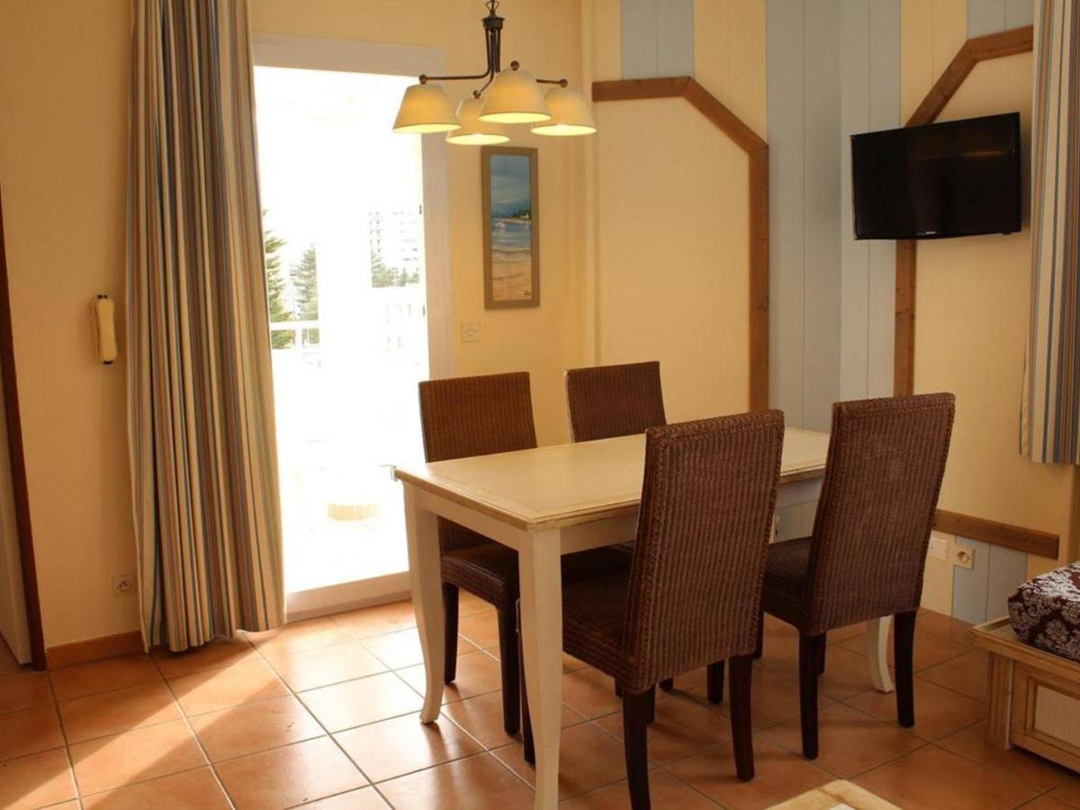 2 Pieces Avec Terrasse, Parking, Piscines - A 300m De La A - Fr-1-245-18 Apartment